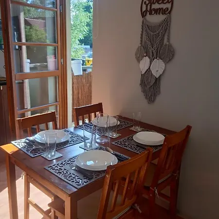 Słoneczny Apartament w centrum pięknych Karkonoszy Jelenia Góra Zewnętrze zdjęcie