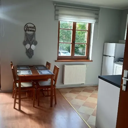 Słoneczny Apartament w centrum pięknych Karkonoszy Jelenia Góra Zewnętrze zdjęcie